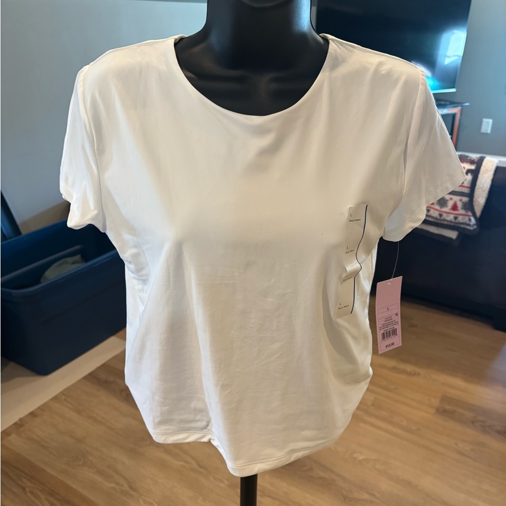 Wild Fable White Short Sleeve Tee